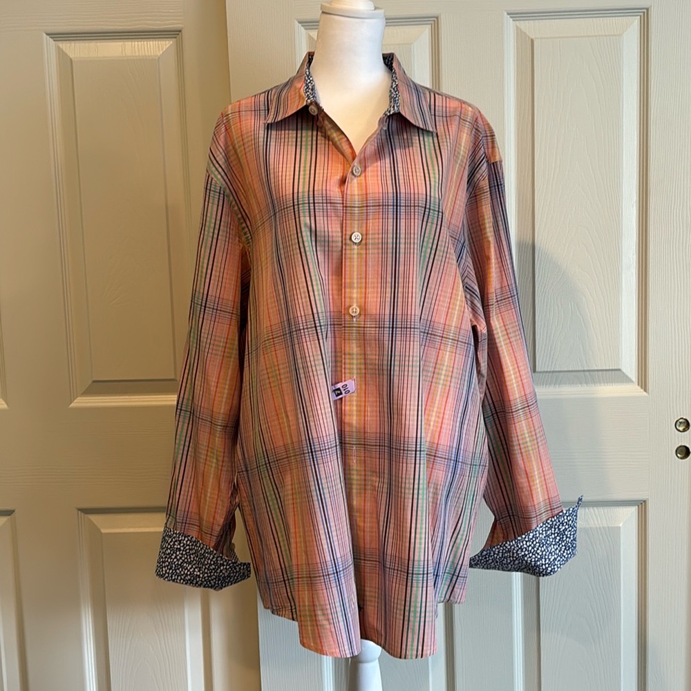 Tommy Bahama Me’s Button down cotton shirt